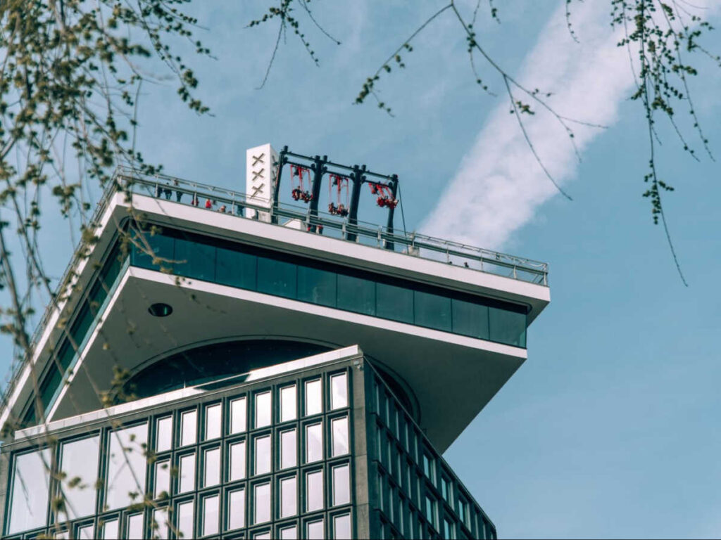 Perspective view of the electric swings on the Adam Tower
