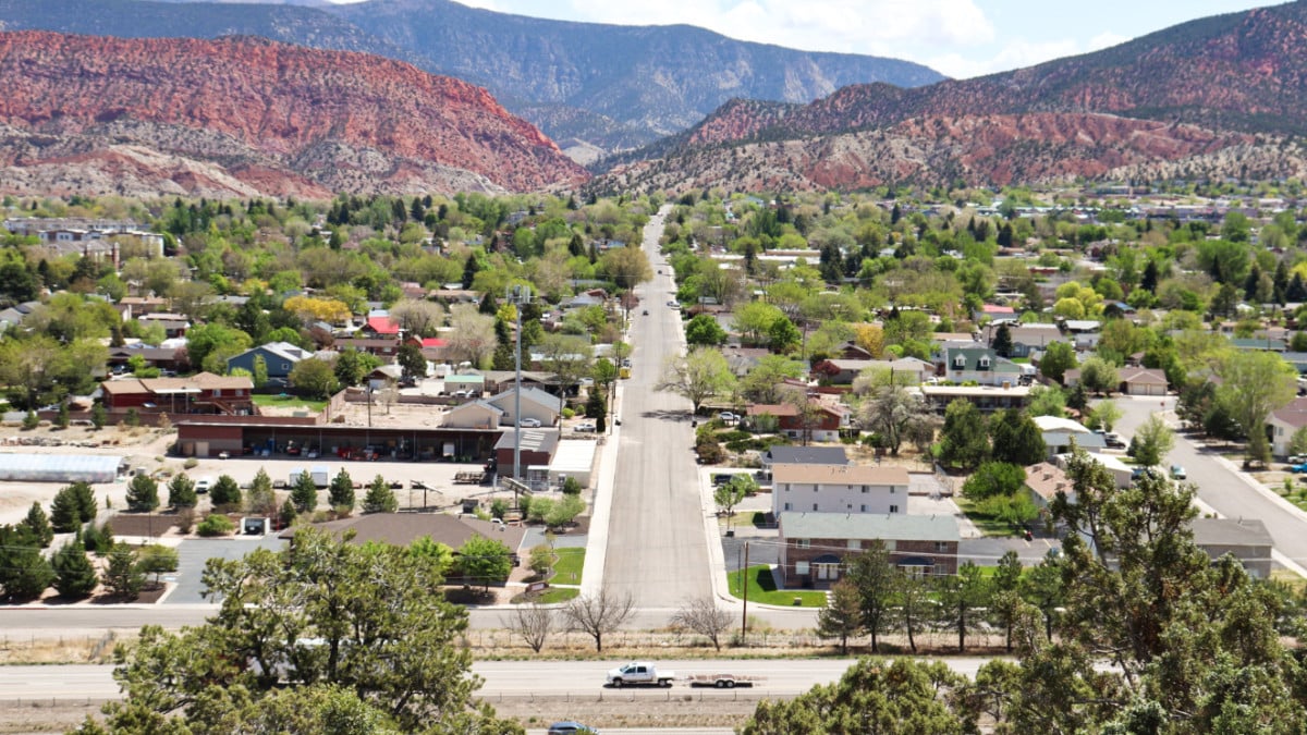Aerial View of the neighborhood in Cedar City with a mountain view in the background