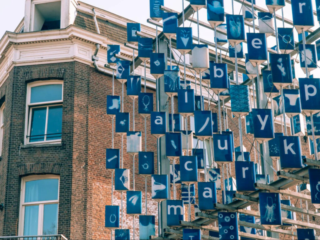Blue decorations at Albert Cuyp Market