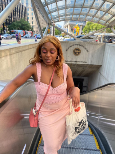 The author Alexandria Taylor getting off the metro in Chinatown