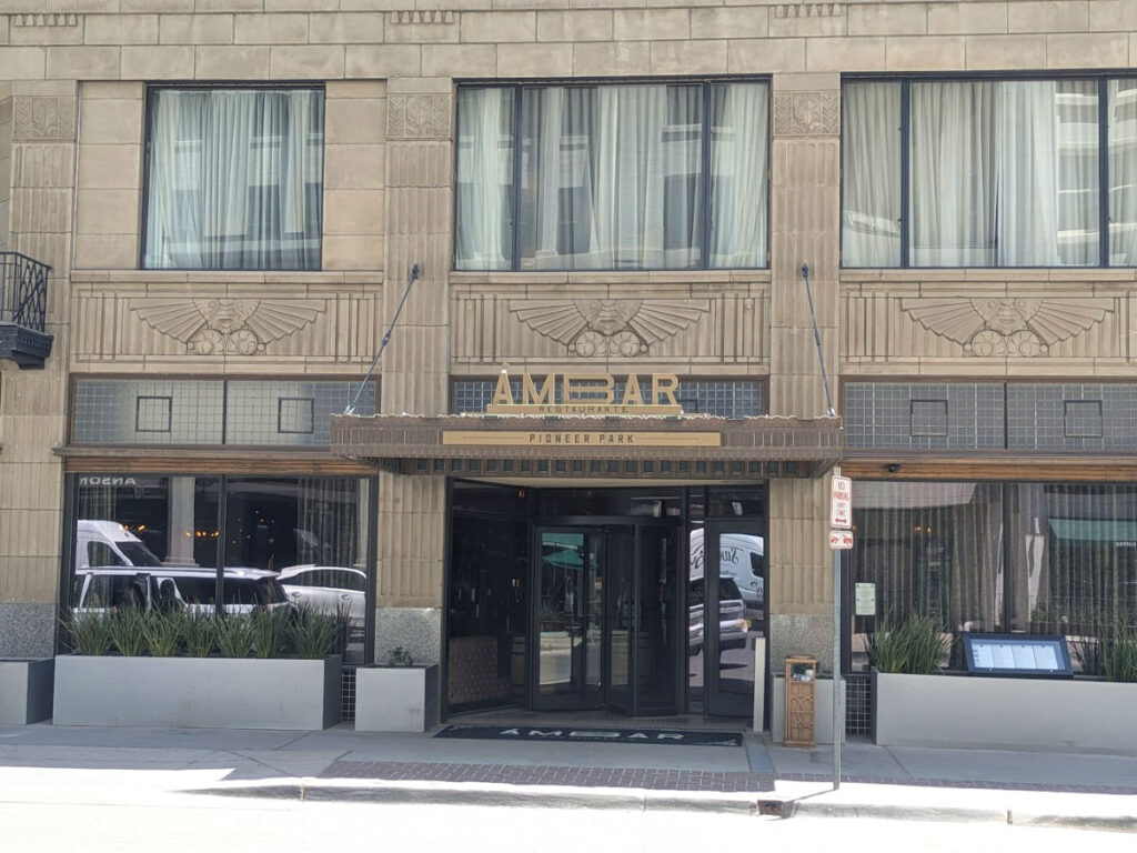 Facade of Ambar Restaurante