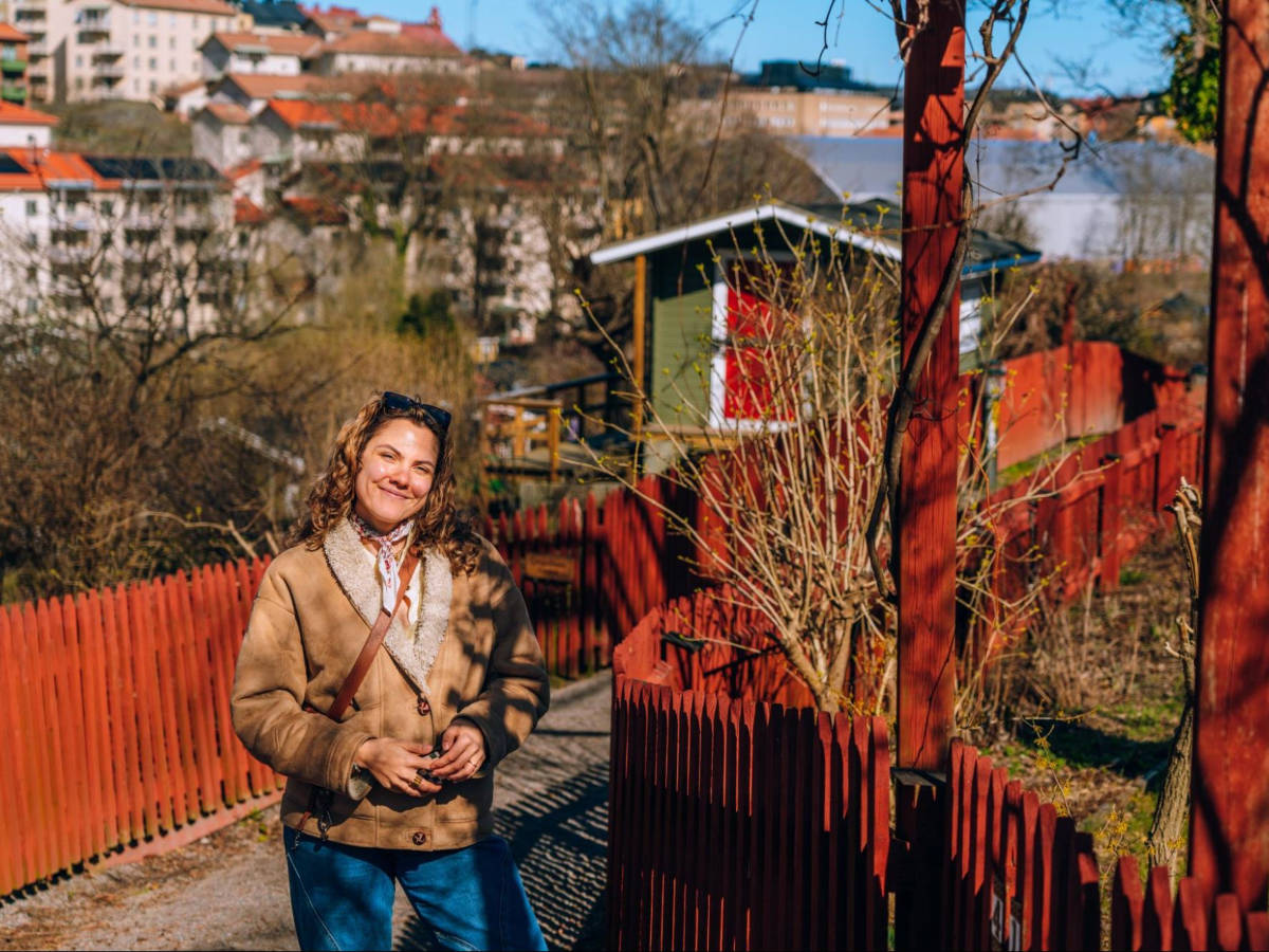 The author Amber Visch, enjoying the sun in Tantolunden