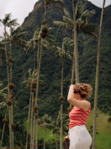 The author Amber Visch, enjoying the lush greenery around Cocora Valley