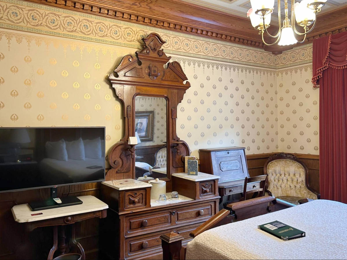 View of the antique furnishings and decor inisde the room