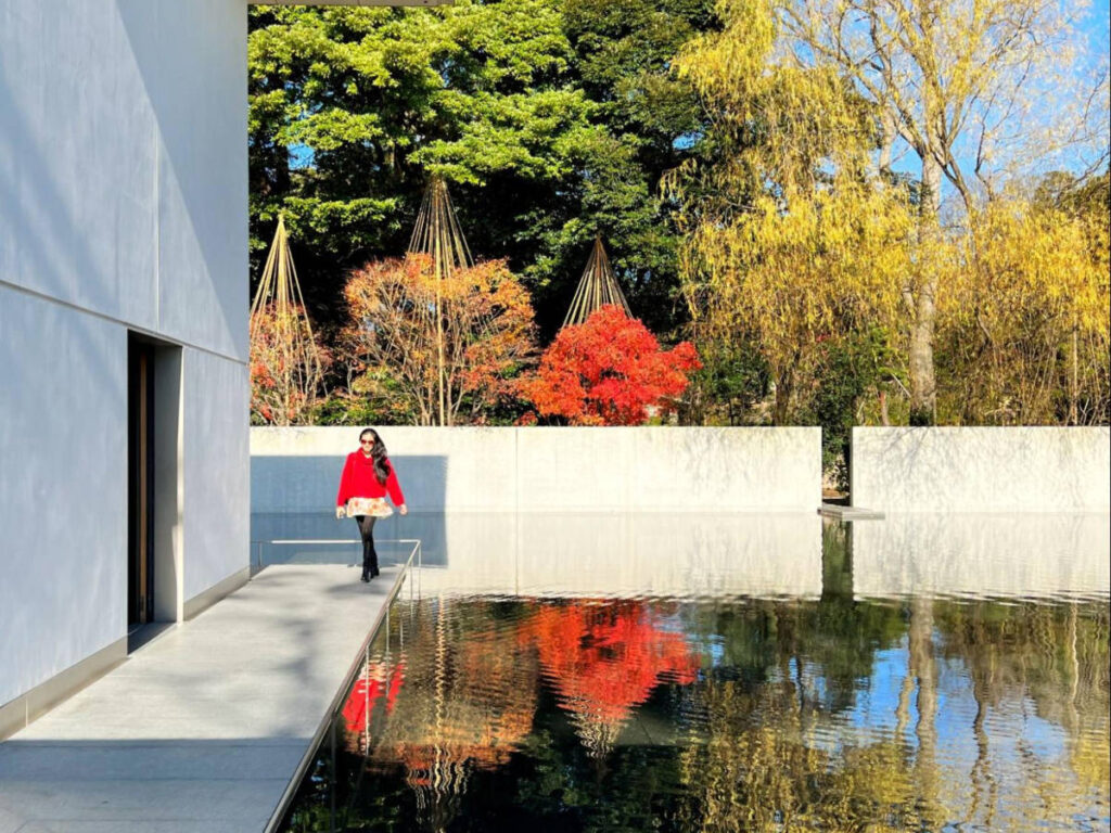 Author Lia entering the D.T. Suzuki Museum during fall