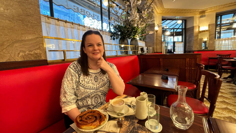 Author Rachel dining at Cafe de Flore