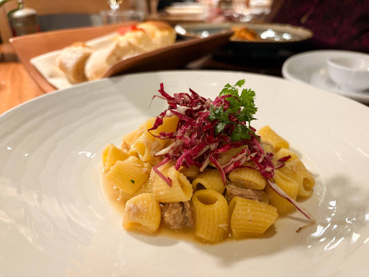 A plate with pasta from Bacaromi