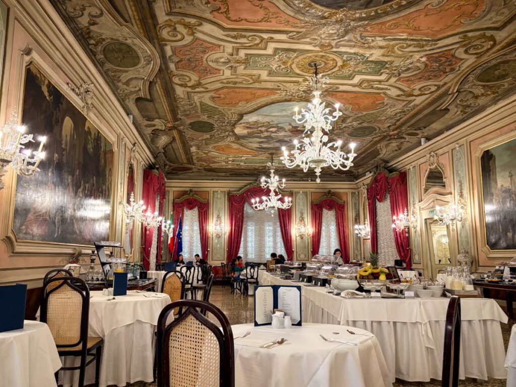 View inside the Baglioni Hotel Luna breakfast dining room
