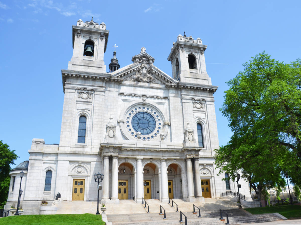Clear blue sky over the Basilica of St. Mary