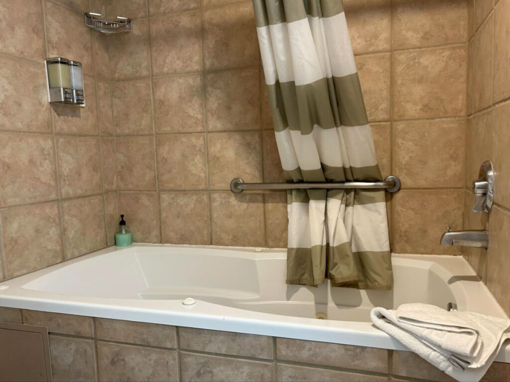 Bathroom with jacuzzis and hot tub at Grand Lodge Crested Butte
