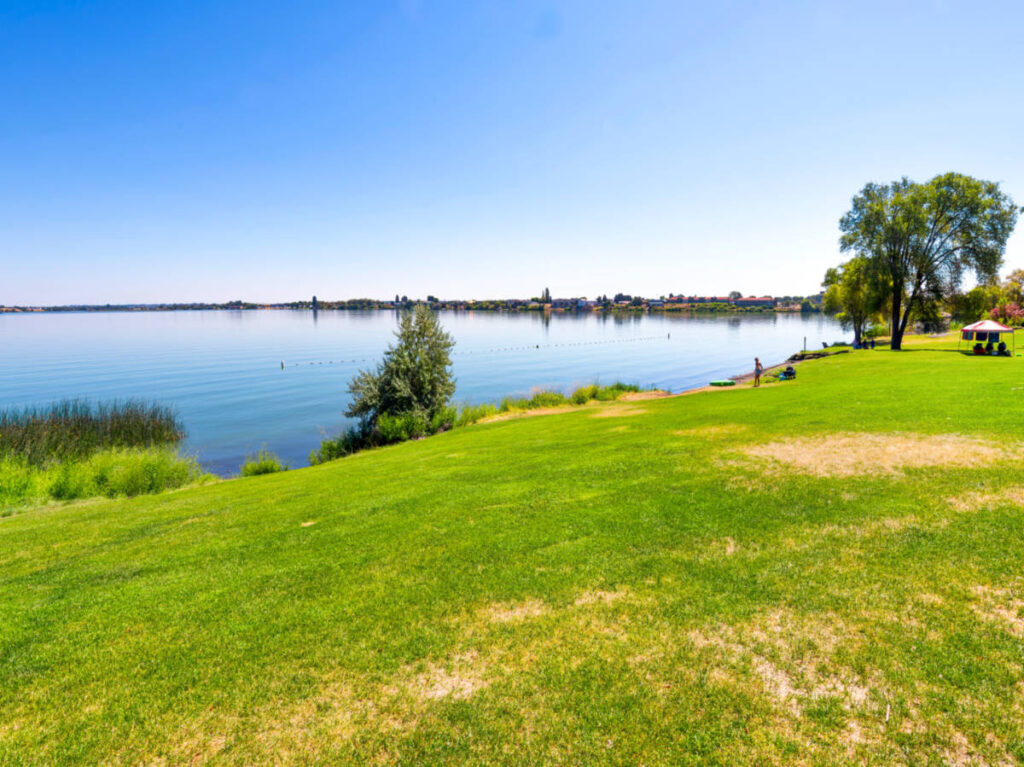View of the Moses Lake from the Blue Heron Park