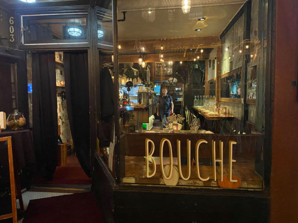 Exterior view of Bouche