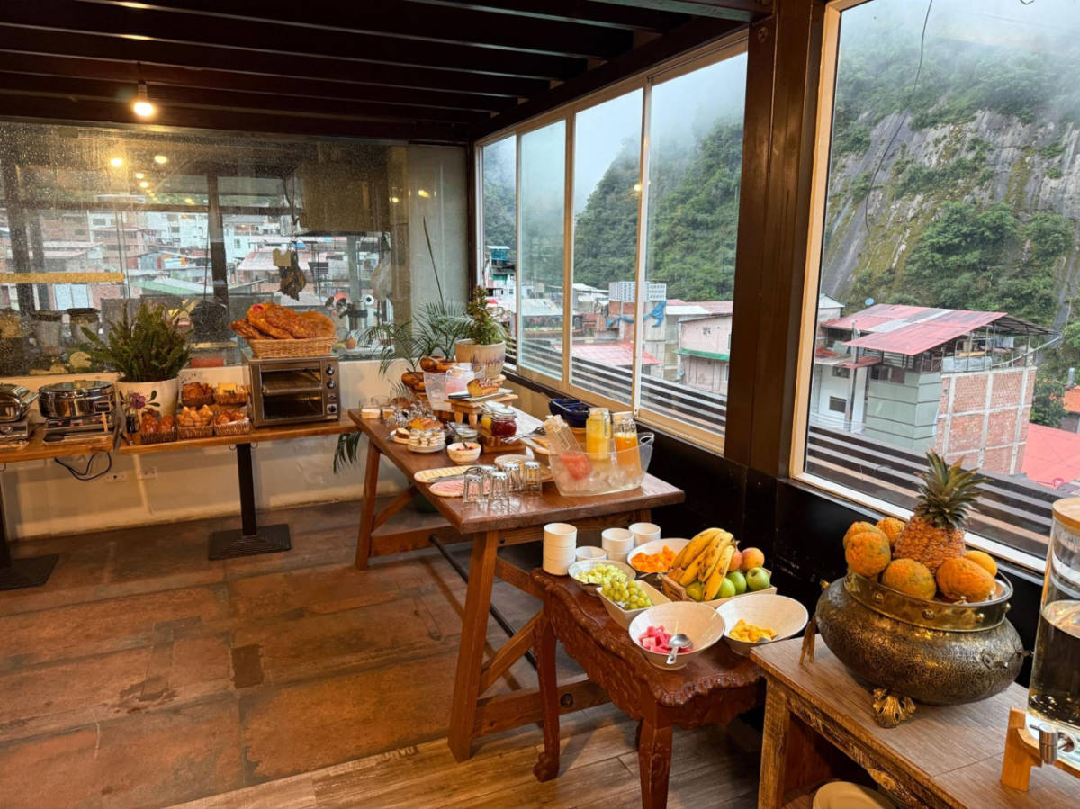 View of the breakfast buffet at Jaya Hotel