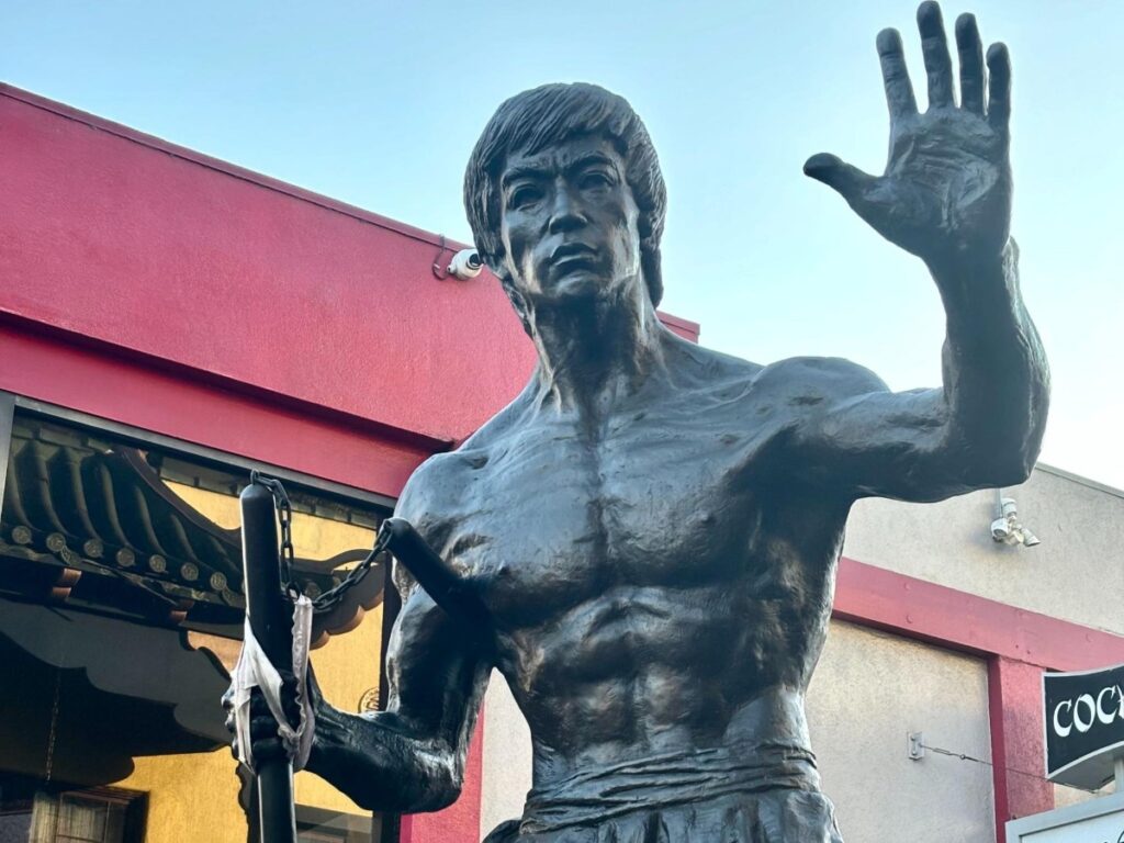 A Bruce Lee statue in Chinatown