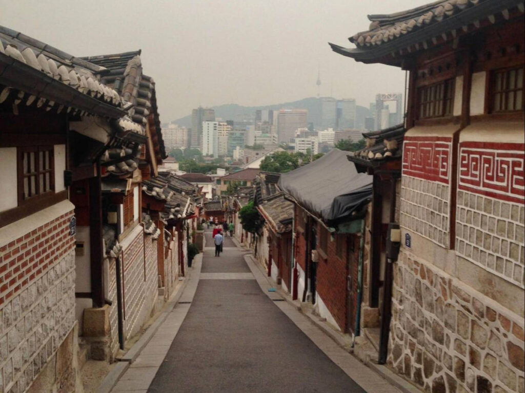 The empty street in the Bukchon Hanok Village