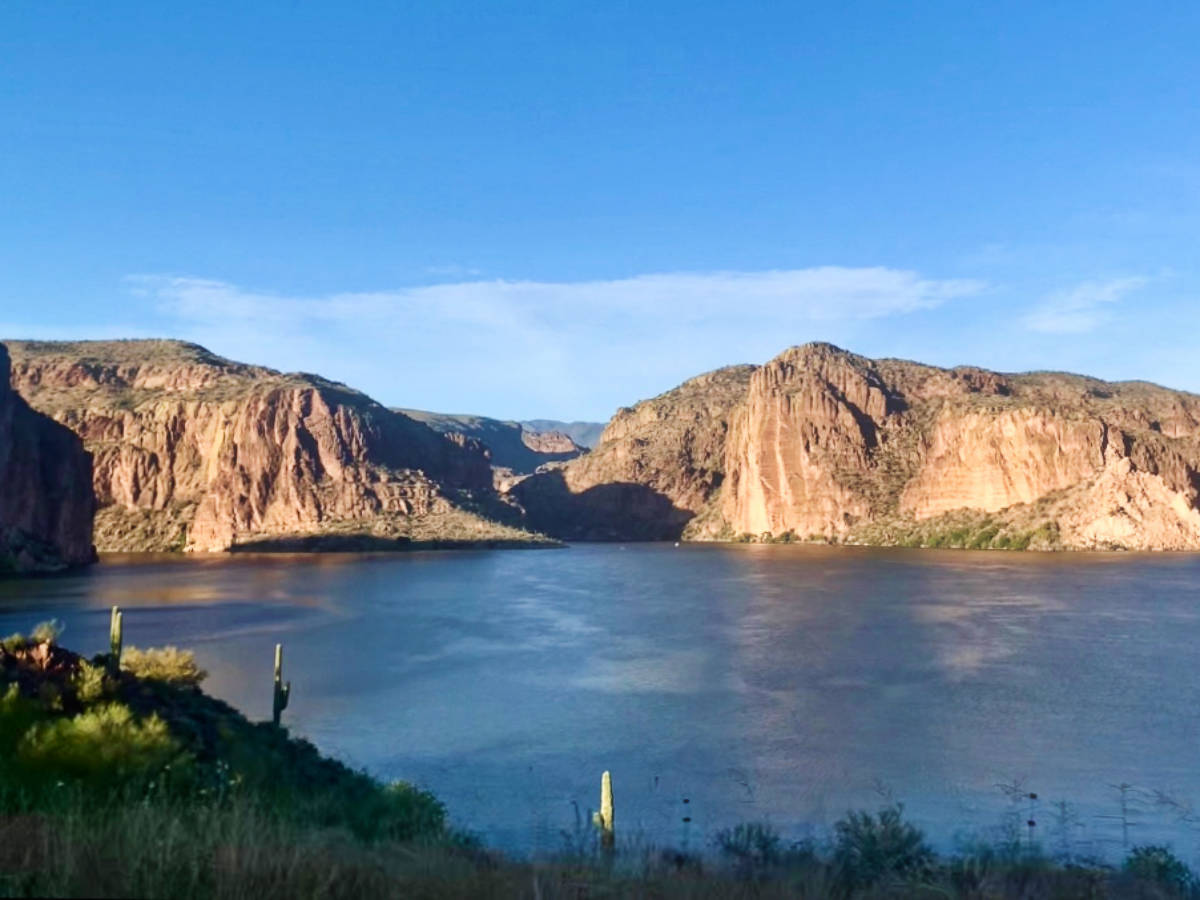 Clear blue sky over the Canyon Lake