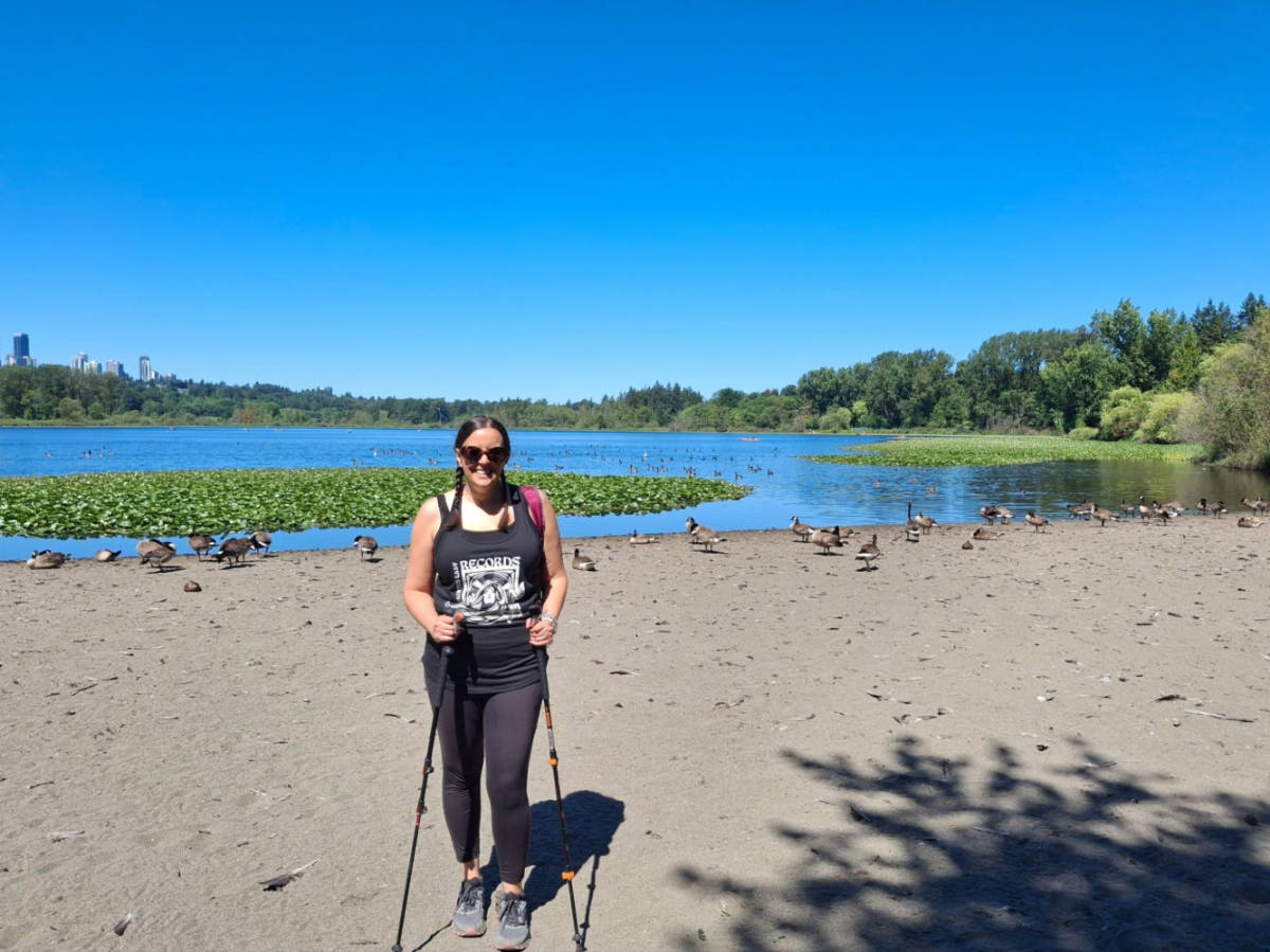 The author Catherine, hiking at the Deer Lake Park
