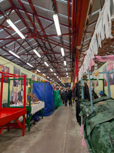 The closed stalls Barras Market
