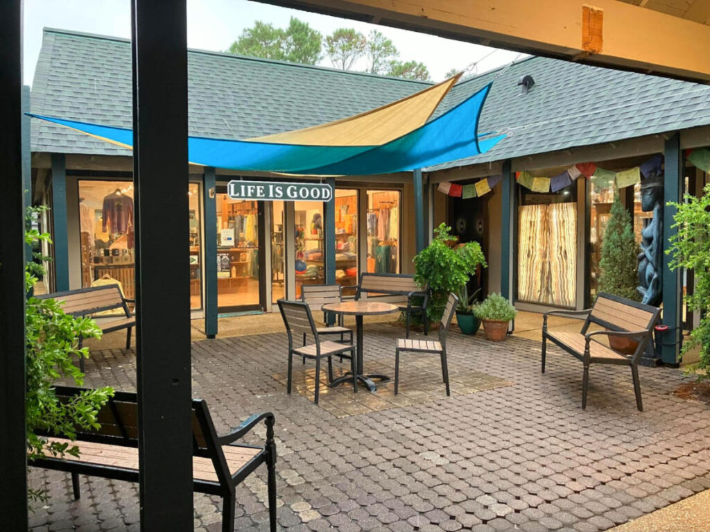 Variety of shops at Coligny Plaza
