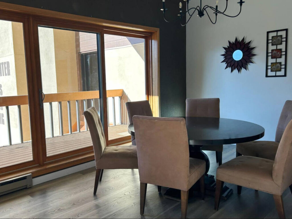 The dining area in the condo rental