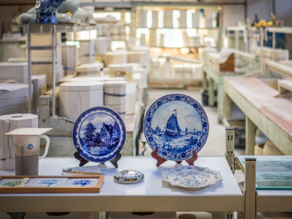 Closeup look of the artisans displayed in Delft