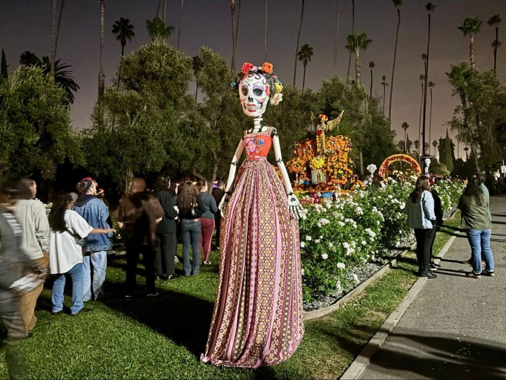A Día de los Muertos statue at Hollywood Forever Cemetery