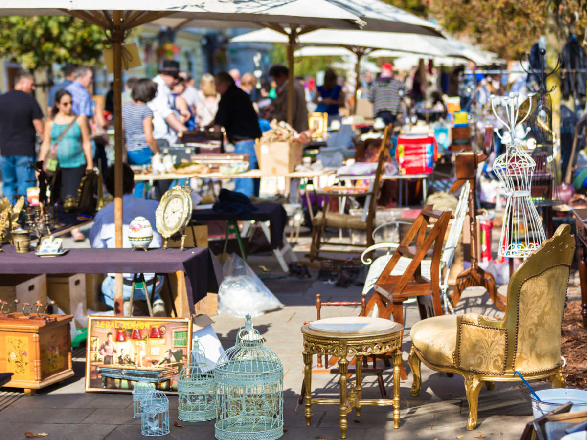 View of the vintage displays at the Phila Flea Markets