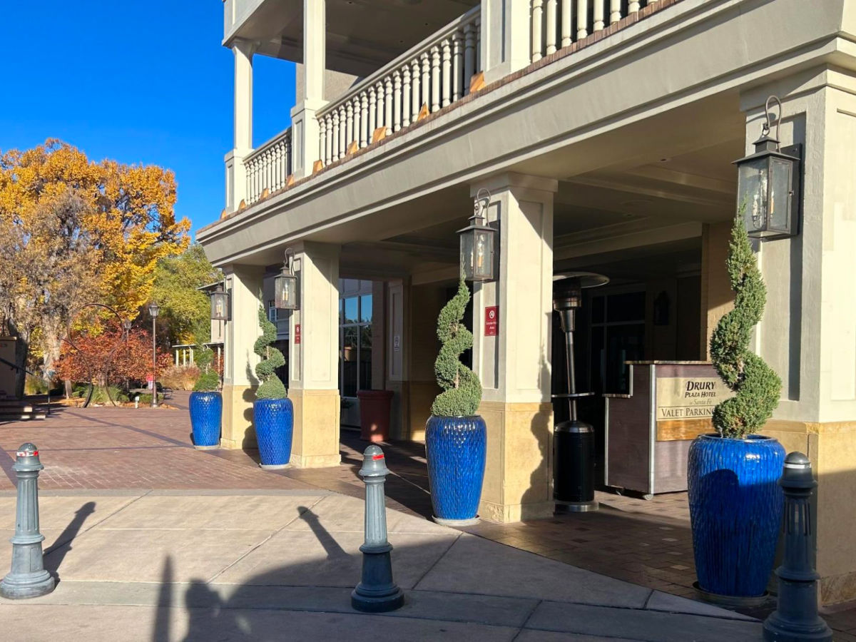 View outside Drury Plaza Hotel