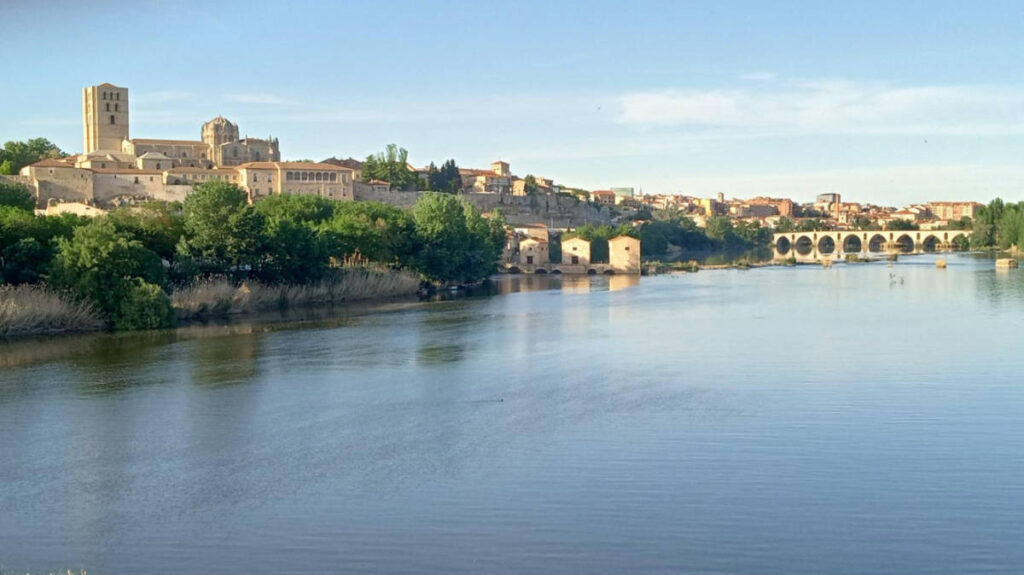 Panoramic view of Zamora skyline from across the Duero River