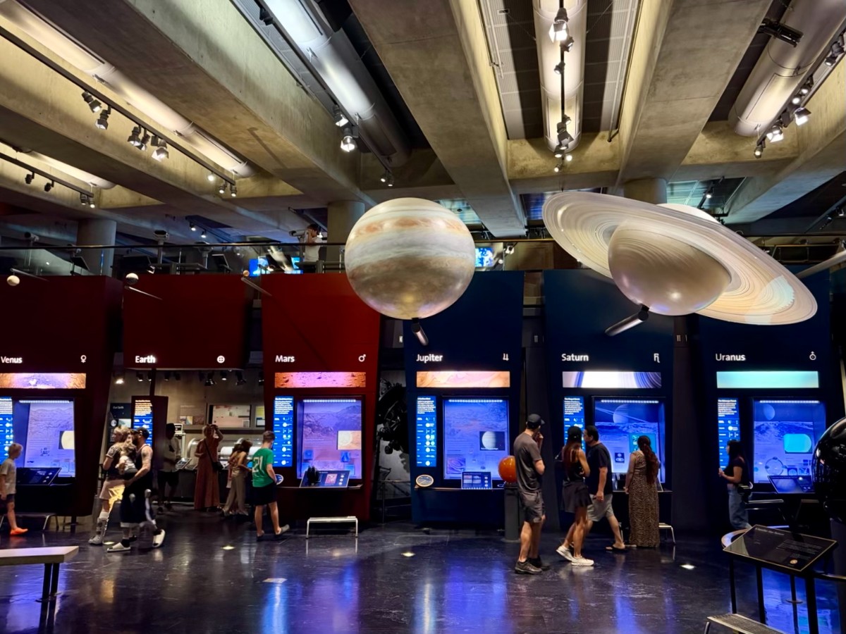 Planets in our solar system room at Griffith Observatory