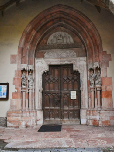 The intricate doorway to Nonnberg Abbey