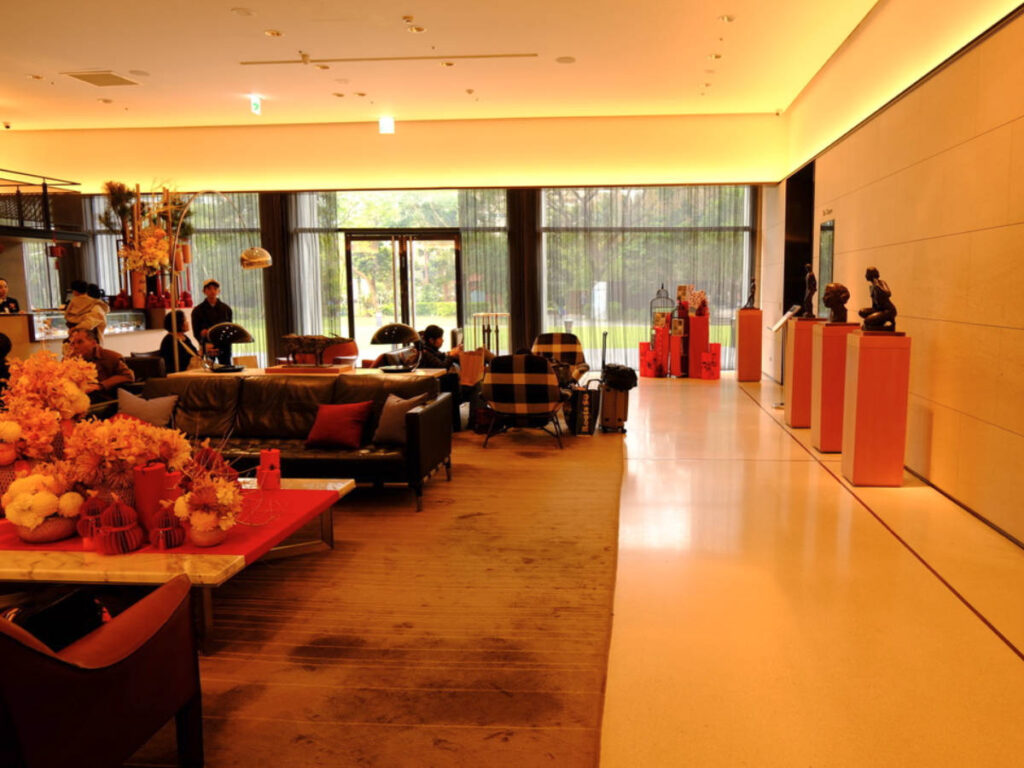 View of the entry way of the Eslite Hotel
