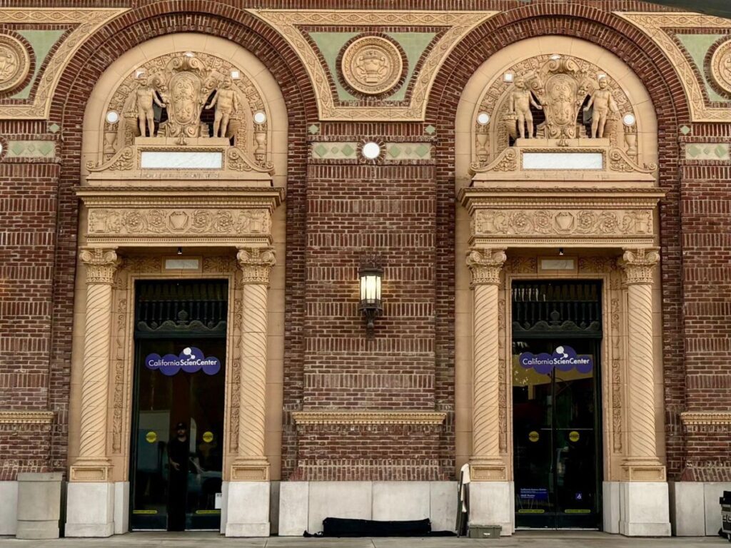 View of the Roman-style entryways of California Science Center