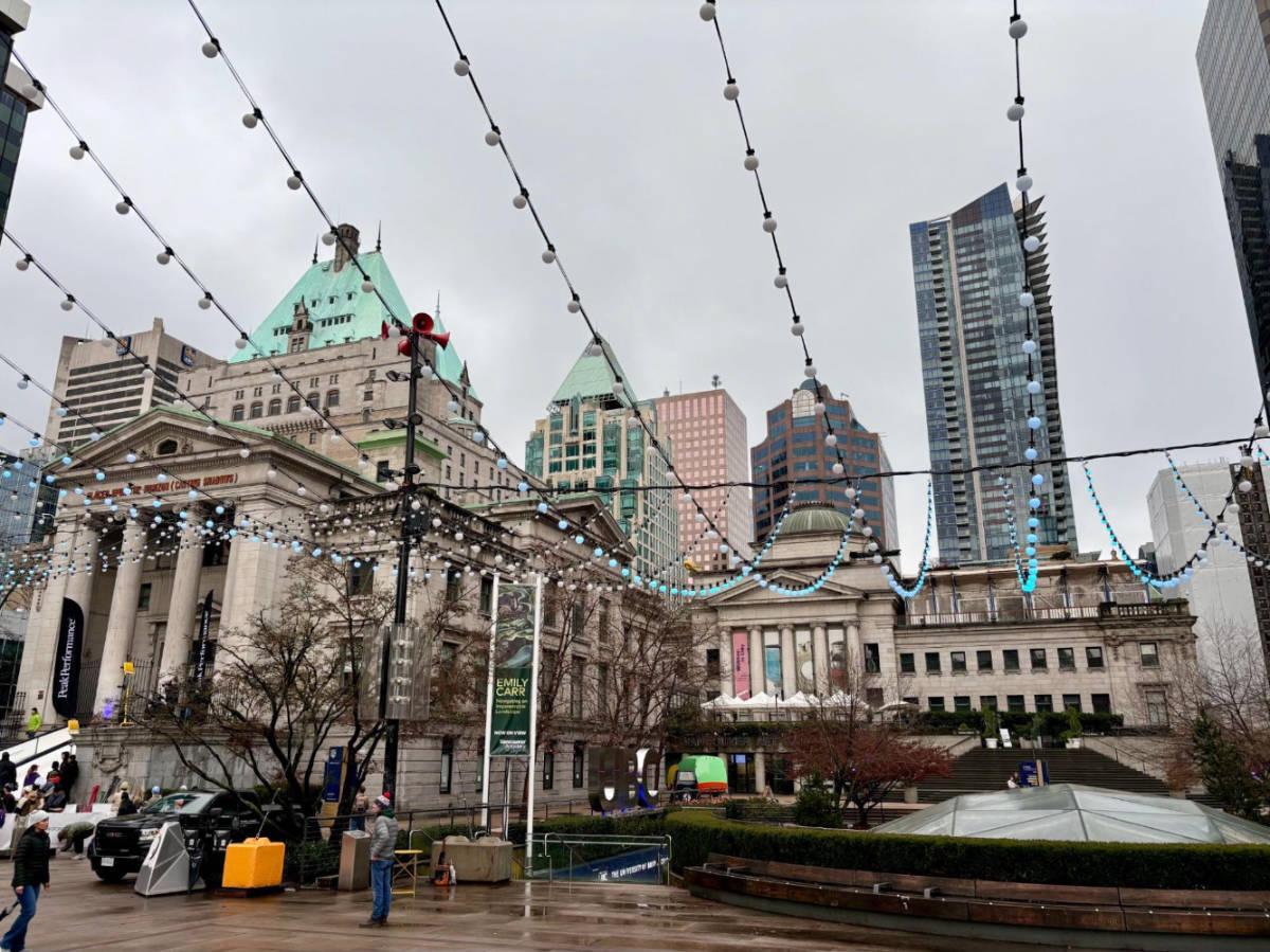 View of the Fairmont Hotel Vancouver building from the Robson Square