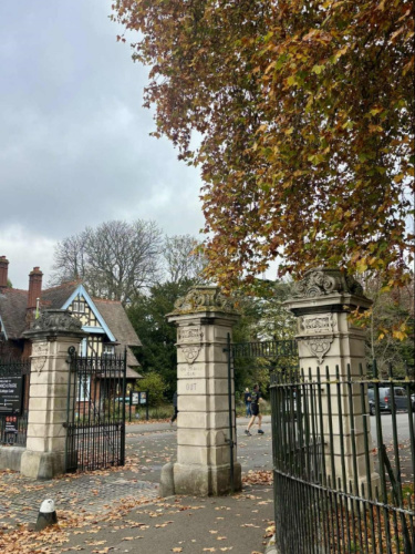 View of the fall foliage at the entrance in Dulwich Park