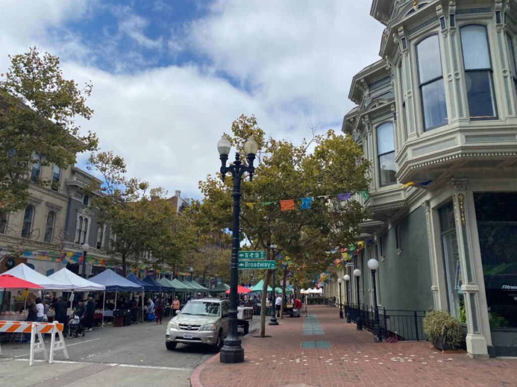 The food stalls lined along the farmers’ market on 9th and Broadway