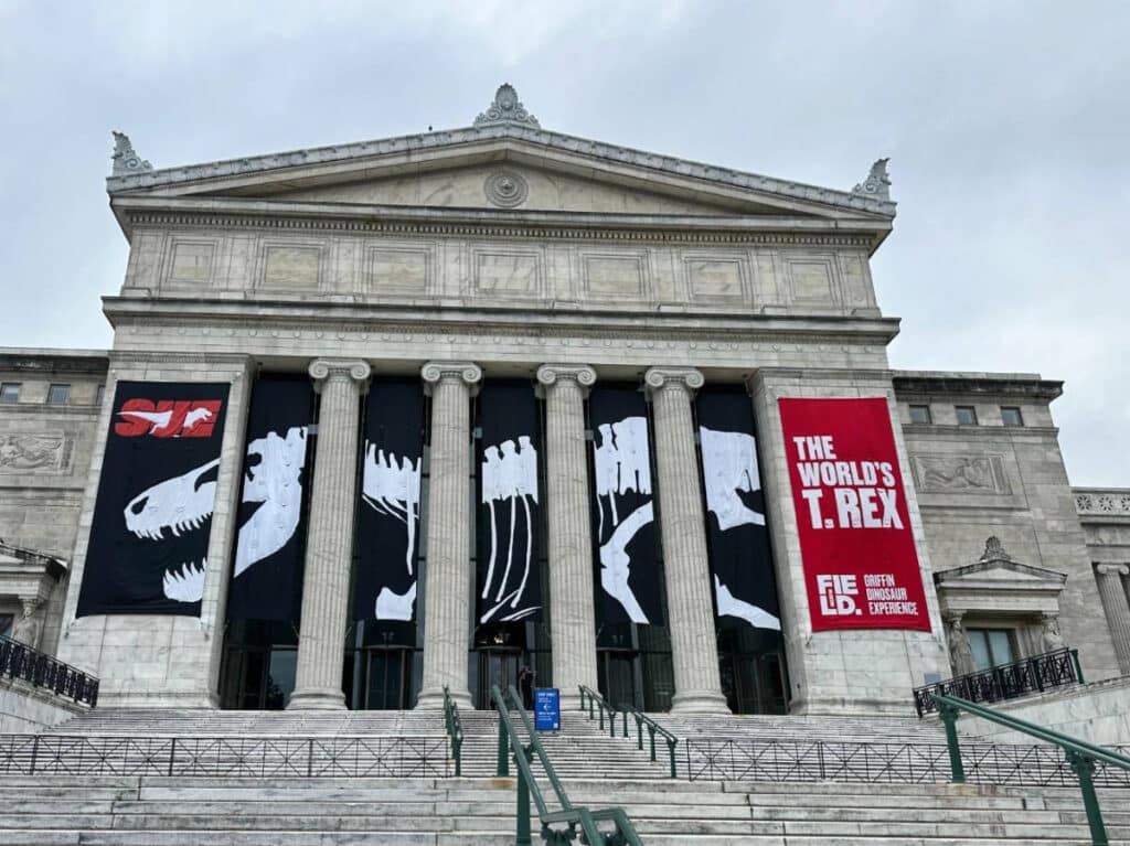 The Field Museum of Natural History from the outside