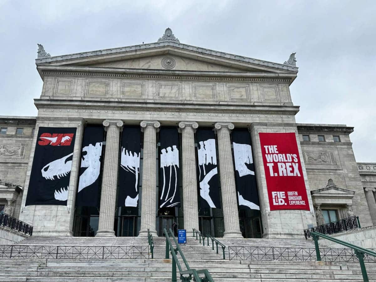 The Field Museum of Natural History from the outside