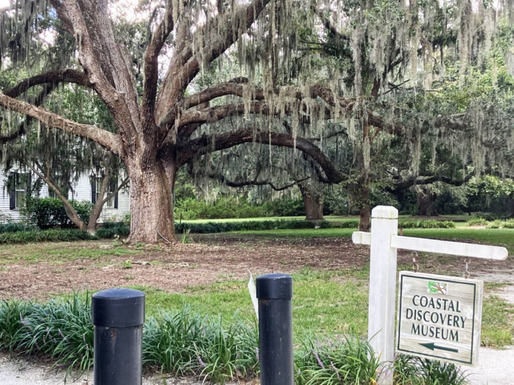 The signage of Coastal Discovery Museum at the entrance