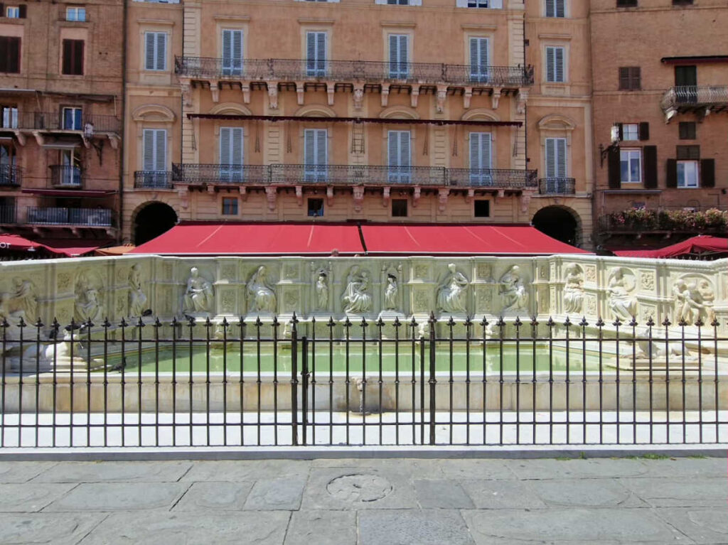 Panoramic view of the Fonte Gaia at Piazza del Campo