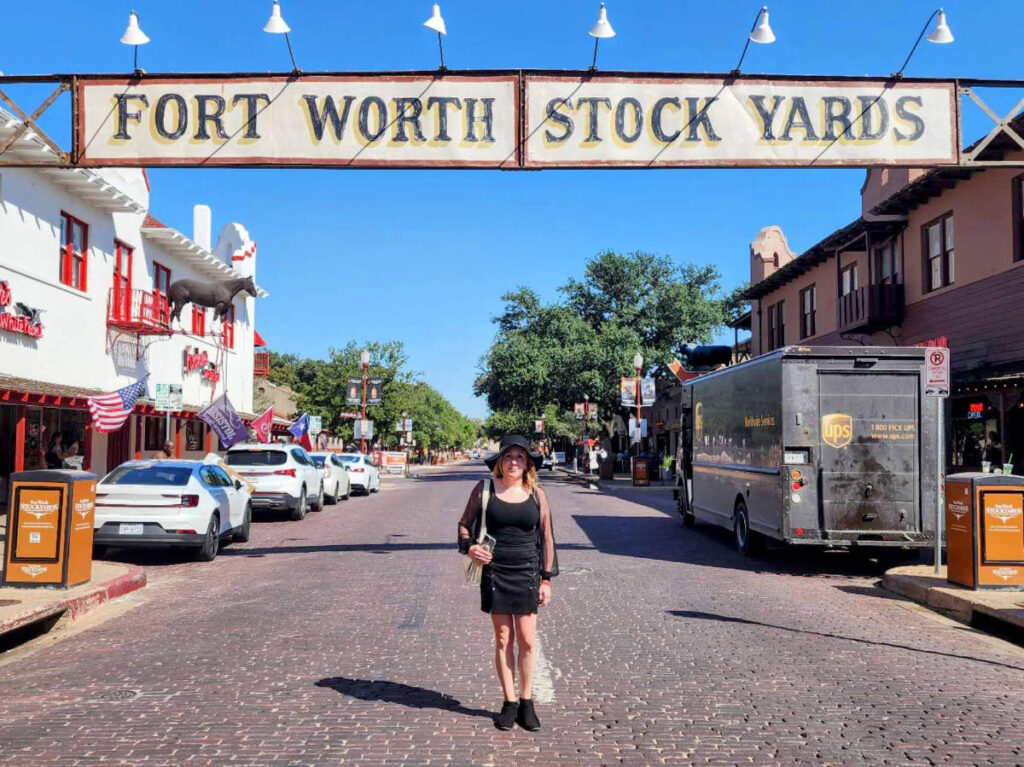 The author Sarah Heath at the Fort Worth Stockyards