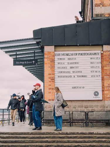 People at the entrance of Fotografiska
