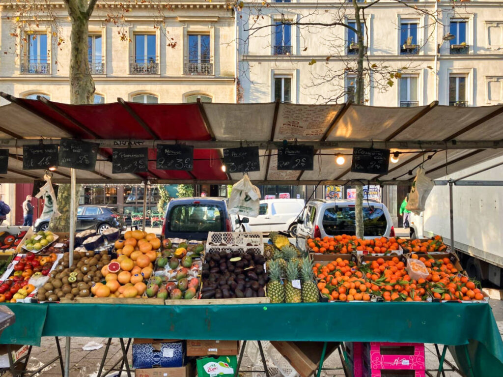 A fruit stand at the Marché Bastille