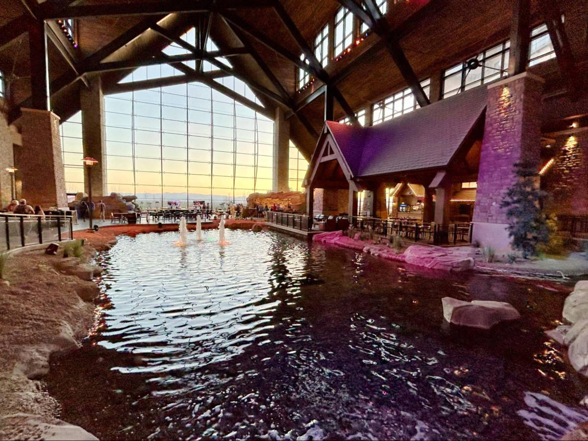 View of the entrance with a pool fountain view in Gaylord Rockies Resort