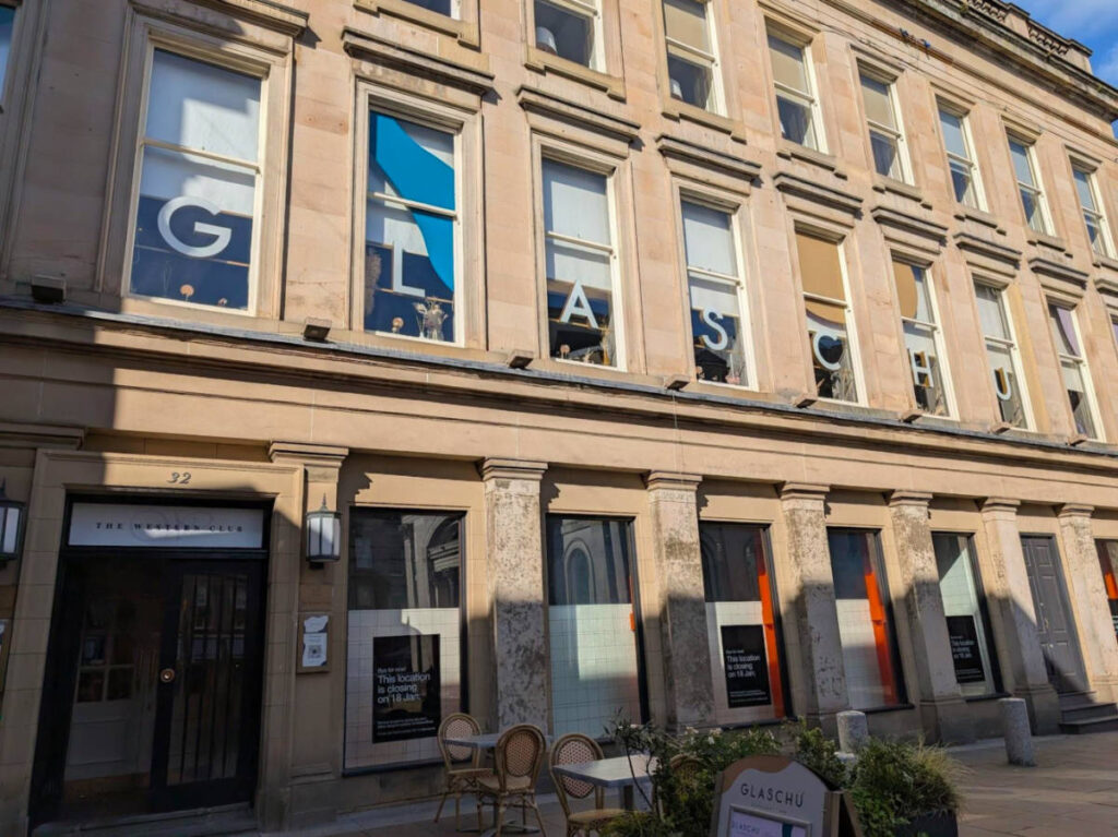 Facade of Glaschu restaurant