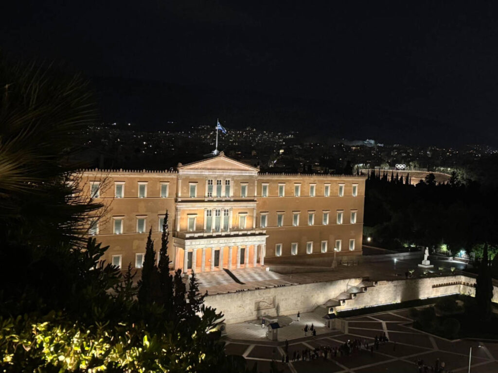 The Greek Parliament building at night