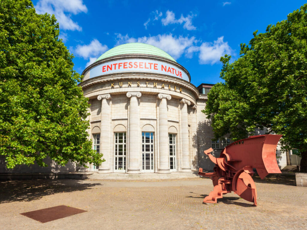 View of the dome exterior of Hamburger Kunsthalle