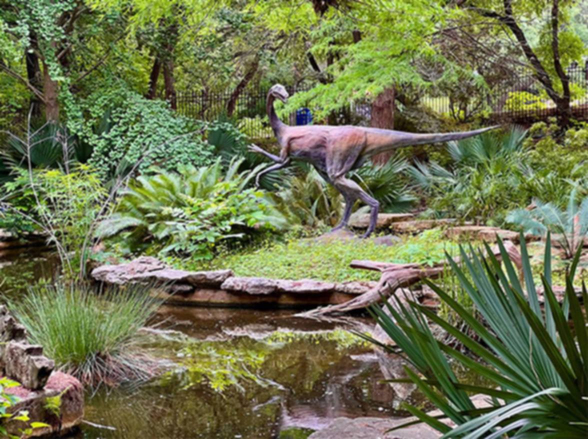 Dinosaur statue at Hartman Prehistoric Garden