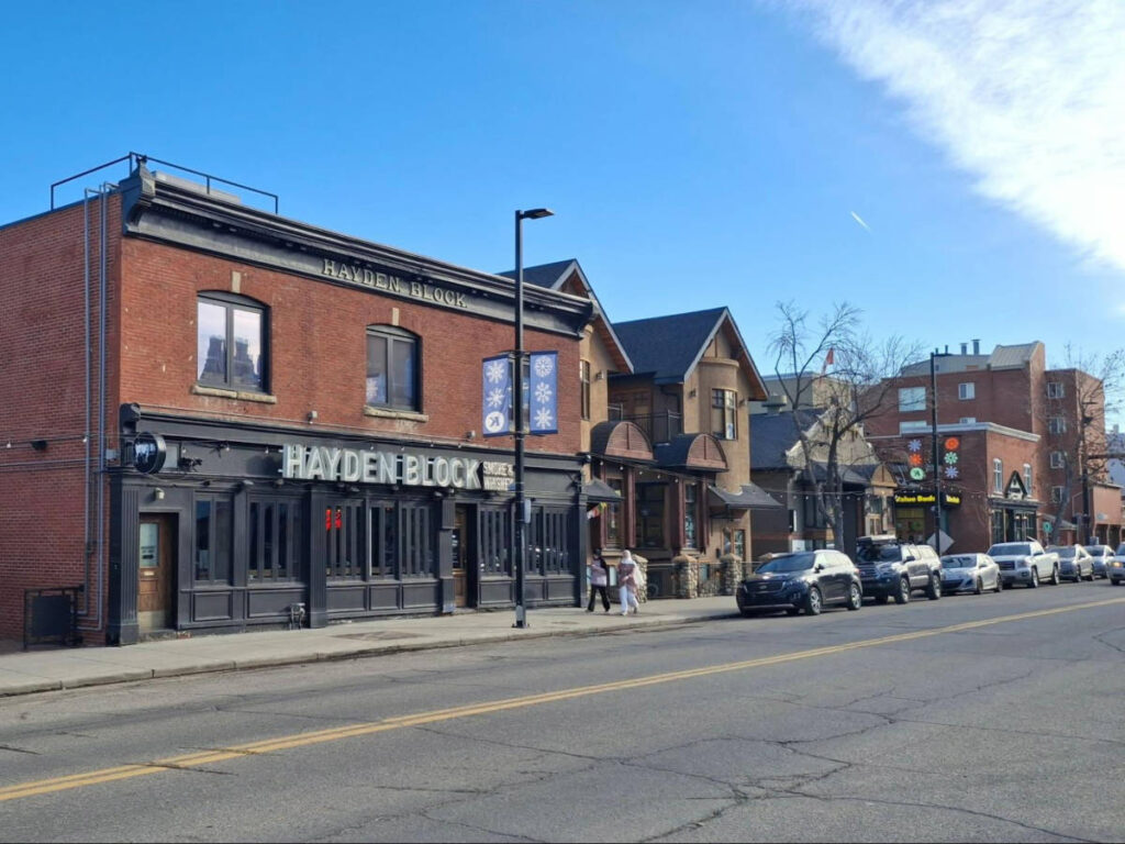 The historic buildings along the Kensington Road