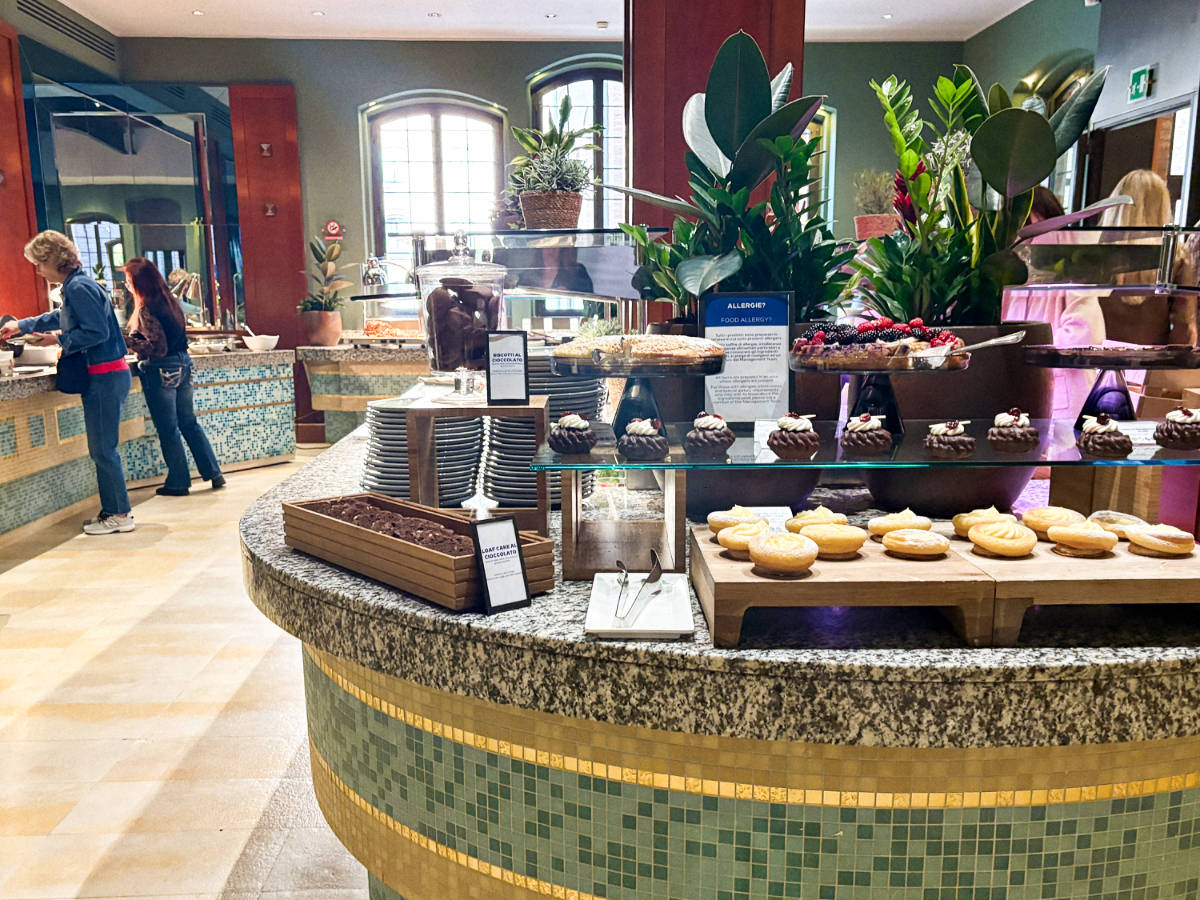 The pastries at the breakfast buffet in Hilton Molino Stucky